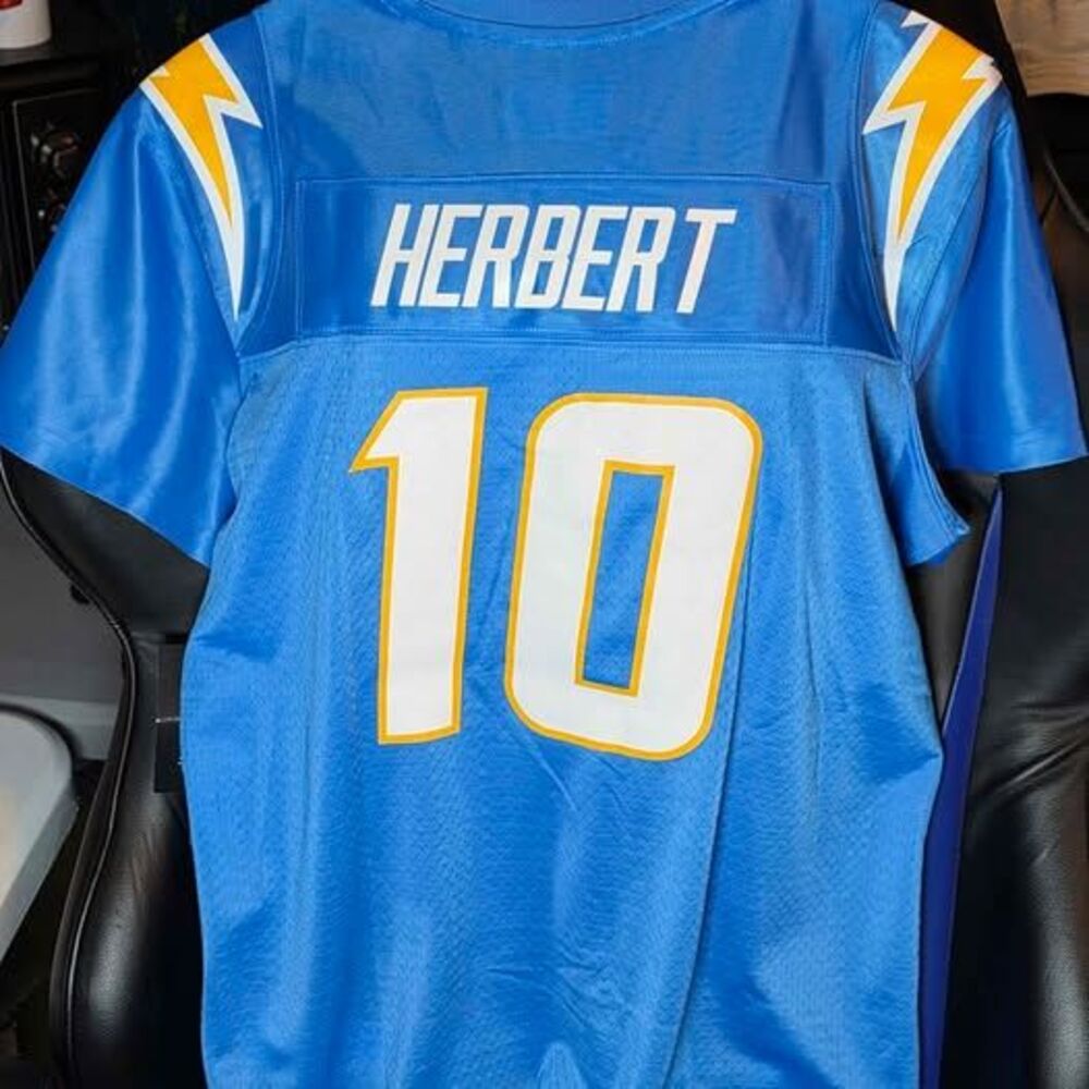 Justin Herbert Los Angeles Chargers Womens Large NFL Football Jersey